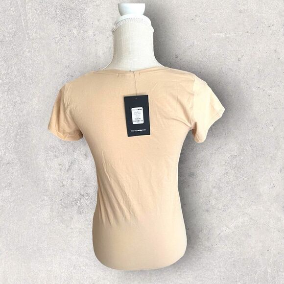 Fashion Nova | NWT Lily Crew neck T-shirt in Khaki Size M Medium - Picture 2 of 7